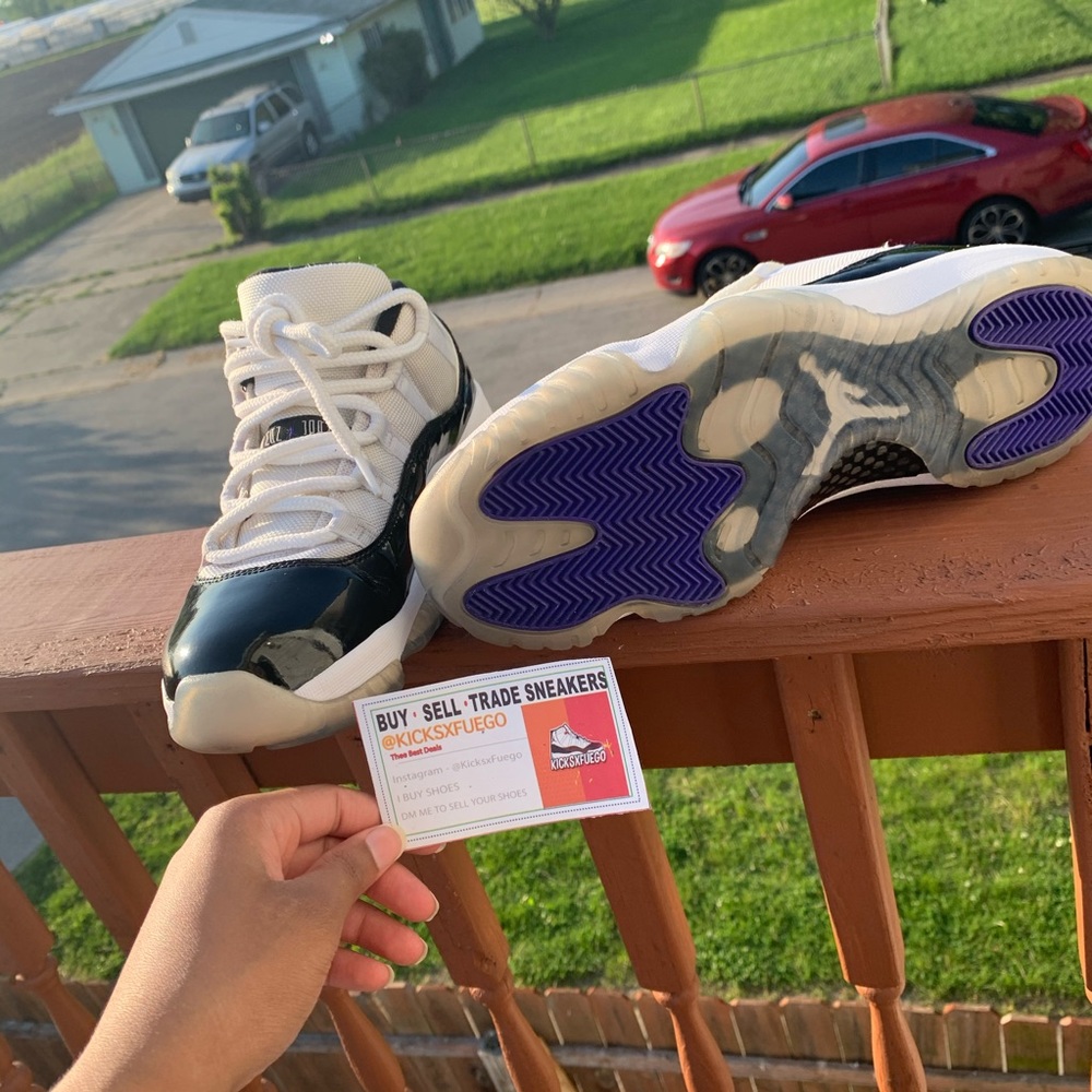 Jordan 11 Retro Concord Low